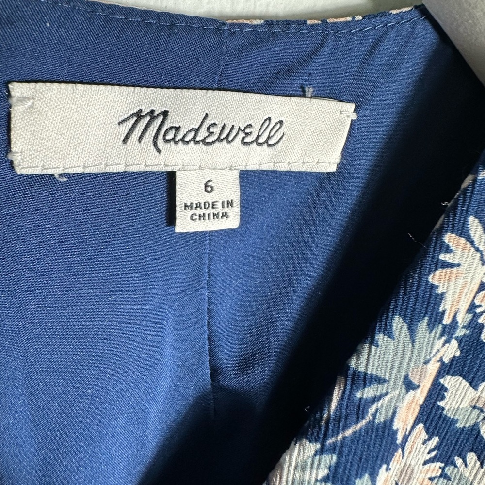 Madewell Wrap-Front Midi Dress in French Floral Size 6 - Picture 10 of 17